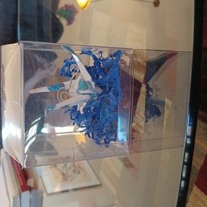 Origami lacquered bird ornament